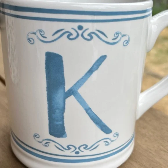NWOT Sur La Table Blue and White Initial K Mug - Picture 2 of 5
